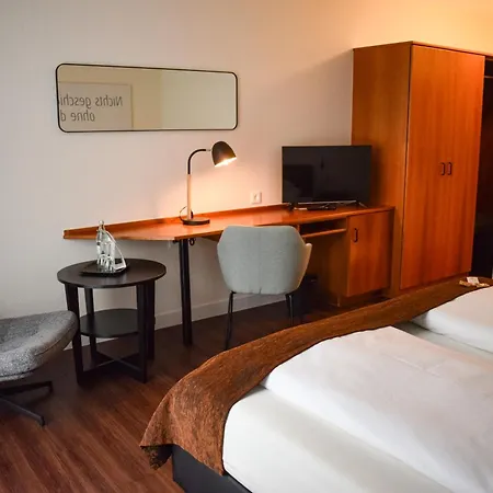 Landhotel Rügheim Eksteriør billede